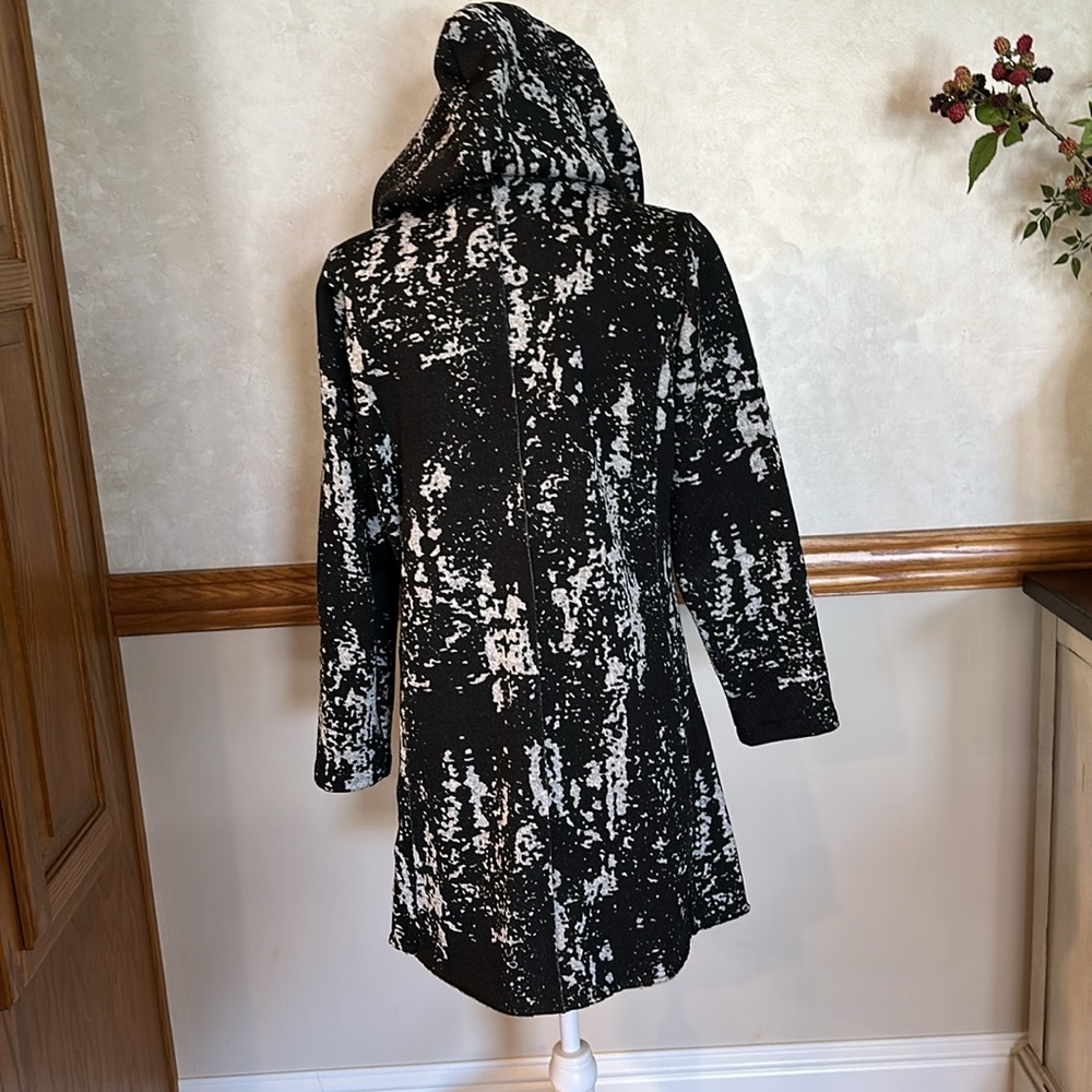 Habitat Black and White Women's Jacket size Small - Picture 10 of 10